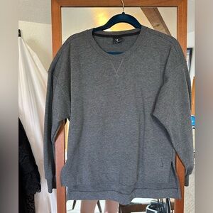 Nike women’s crew neck